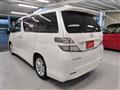 2010 Toyota Vellfire