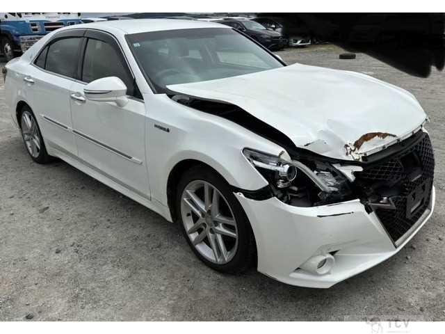 2015 Toyota Crown Athlete Series