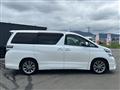 2010 Toyota Vellfire