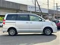 2007 Toyota Noah