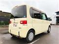 2009 Daihatsu Tanto