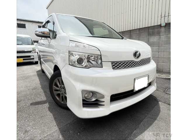 2012 Toyota Voxy