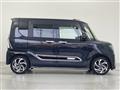 2022 Daihatsu Tanto