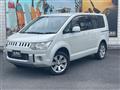 2016 Mitsubishi Delica D5