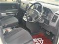 2016 Mitsubishi Delica D5