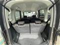 2011 Nissan ROOX