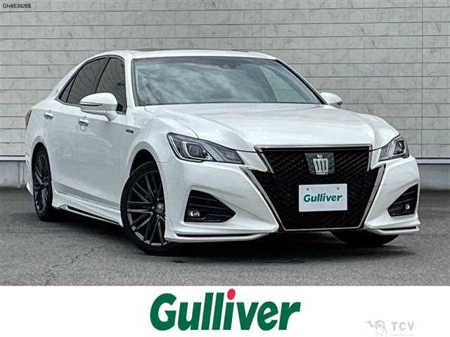 2018 Toyota Crown Hybrid
