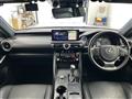 2021 Lexus IS