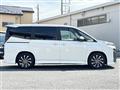 2022 Toyota Voxy