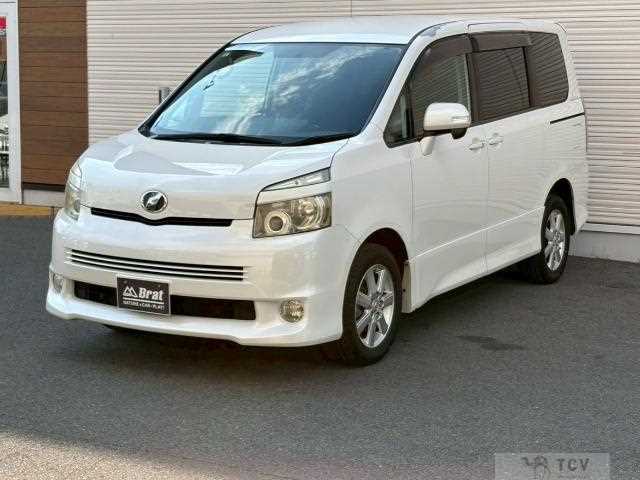 2009 Toyota Voxy