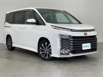 2022 Toyota Voxy