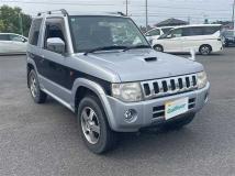2011 Mitsubishi Pajero Mini