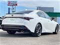 2021 Lexus IS