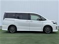 2016 Toyota Voxy