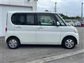 2011 Daihatsu Tanto