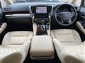 2022 Toyota Alphard Hybrid