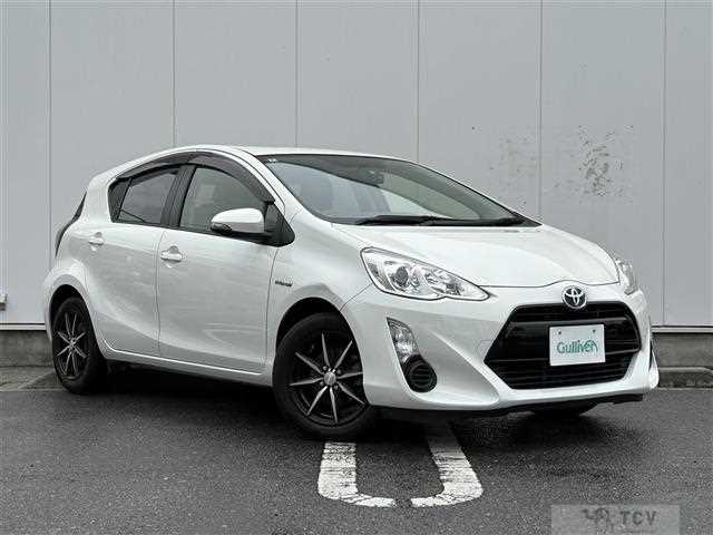2016 Toyota AQUA