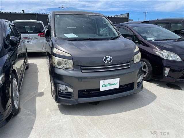2012 Toyota Voxy