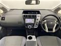 2013 Toyota PRIUS α