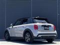 2022 BMW MINI