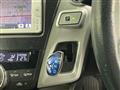 2012 Toyota PRIUS α
