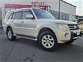 2011 Mitsubishi Pajero