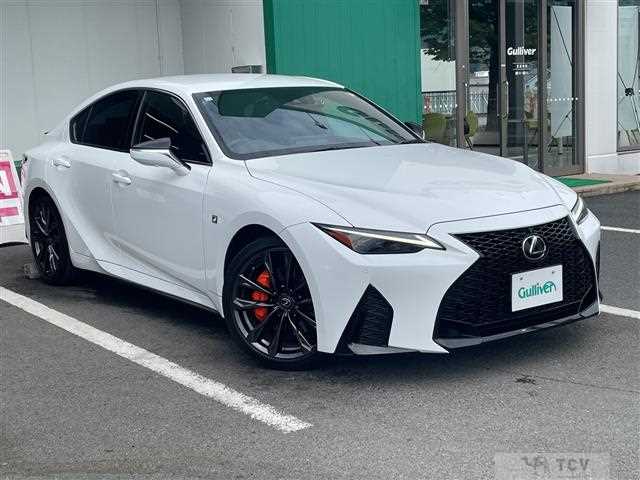 2023 Lexus IS