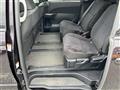 2016 Toyota Estima