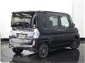 2018 Daihatsu Tanto Custom