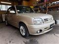 2001 Nissan March