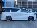 2017 Toyota Alphard G