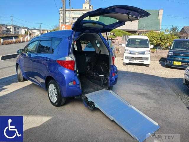2013 Toyota Ractis