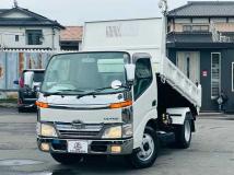 2001 Hino Dutro