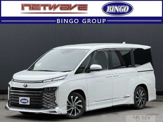 2025 Toyota Voxy