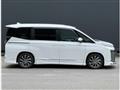 2025 Toyota Voxy