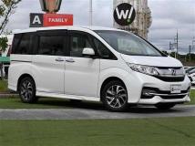 2015 Honda Step WGN