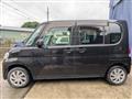 2011 Daihatsu Tanto