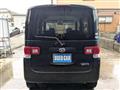 2011 Daihatsu Tanto