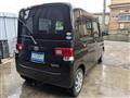 2011 Daihatsu Tanto