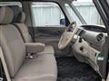 2011 Daihatsu Tanto