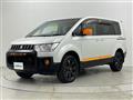 2017 Mitsubishi Delica D5