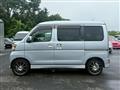 2009 Daihatsu Atrai Wagon