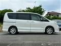 2013 Nissan Serena