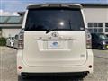 2011 Toyota Voxy
