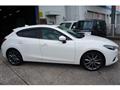 2016 Mazda Axela