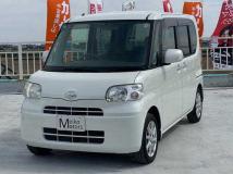 2011 Daihatsu Tanto
