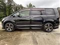 2016 Mitsubishi Delica D5