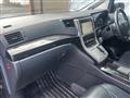 2012 Toyota Vellfire