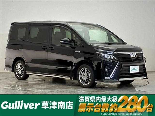 2017 Toyota Voxy