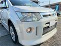 2008 Mitsubishi Delica D5